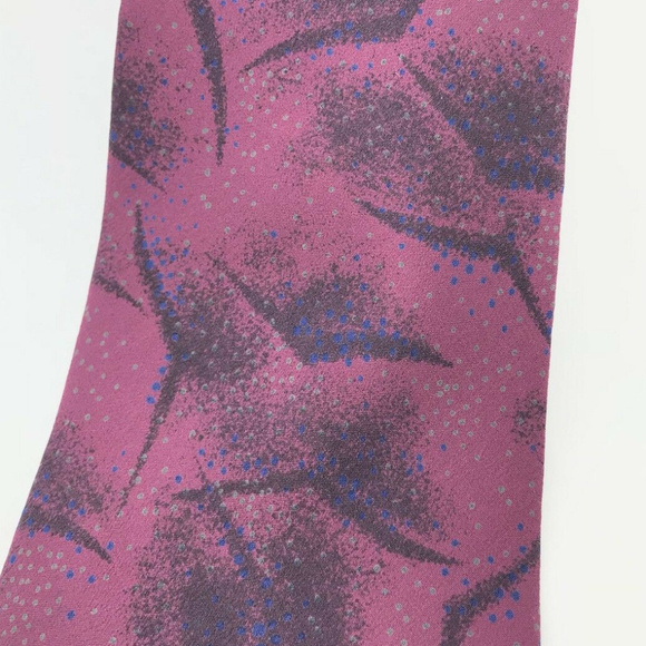Handmade VALENTINO Cravatte Pure Silk Tie Italy - Picture 2 of 4